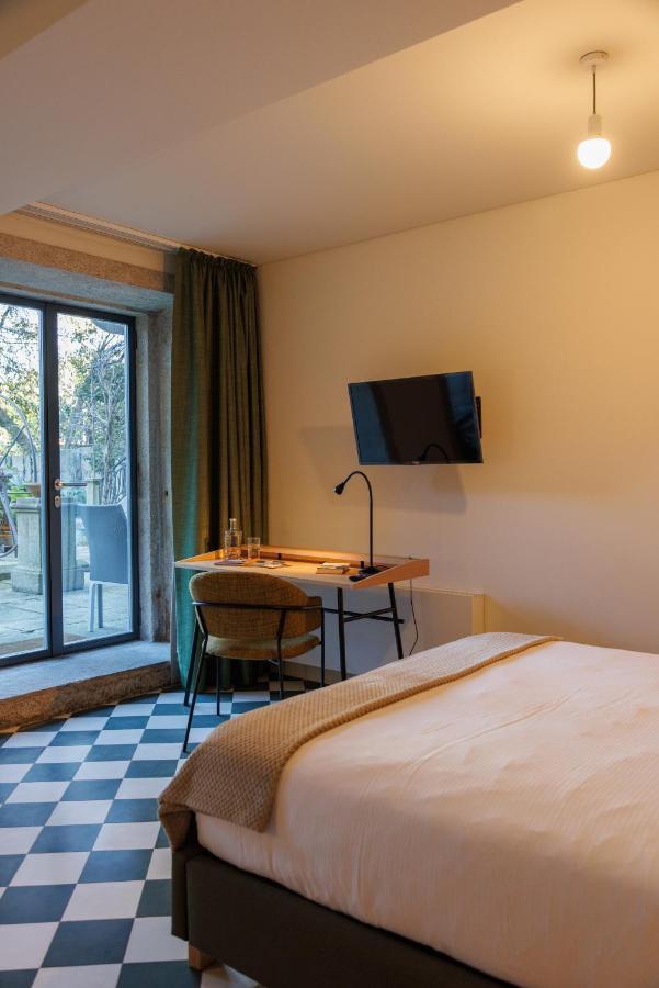 Menina Colina Guesthouse OOporto Esterno foto
